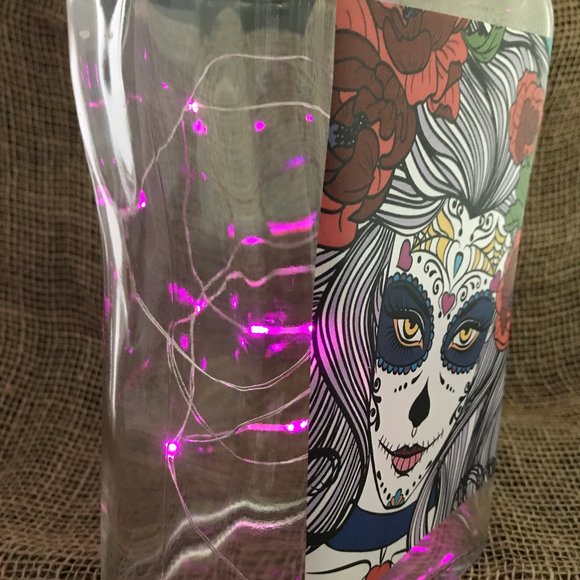 La Catrina Ornamental Light - Picture 2 of 3